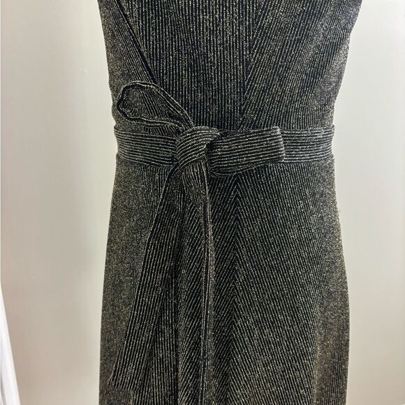 BCBGMAXAZRIA Metallic Gold Wrap Dress Size M - Picture 5 of 8